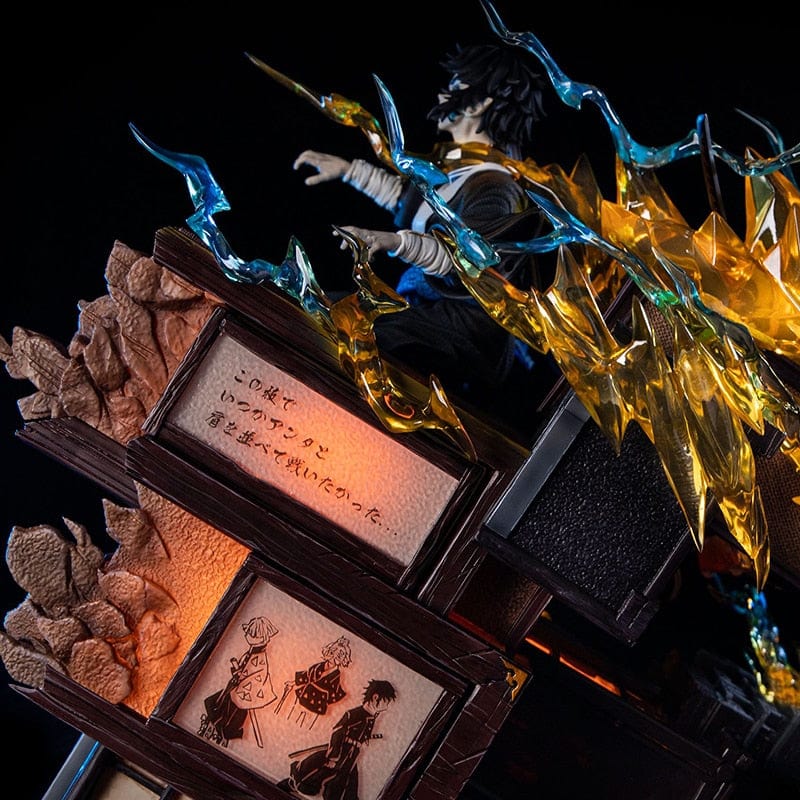 Figurine Collector en Resine Zenitsu vs Kaigaku Stickers Mania