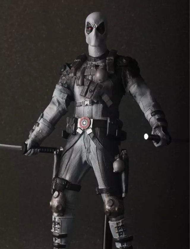Figurine Deadpool 30cm Gris Stickers Mania