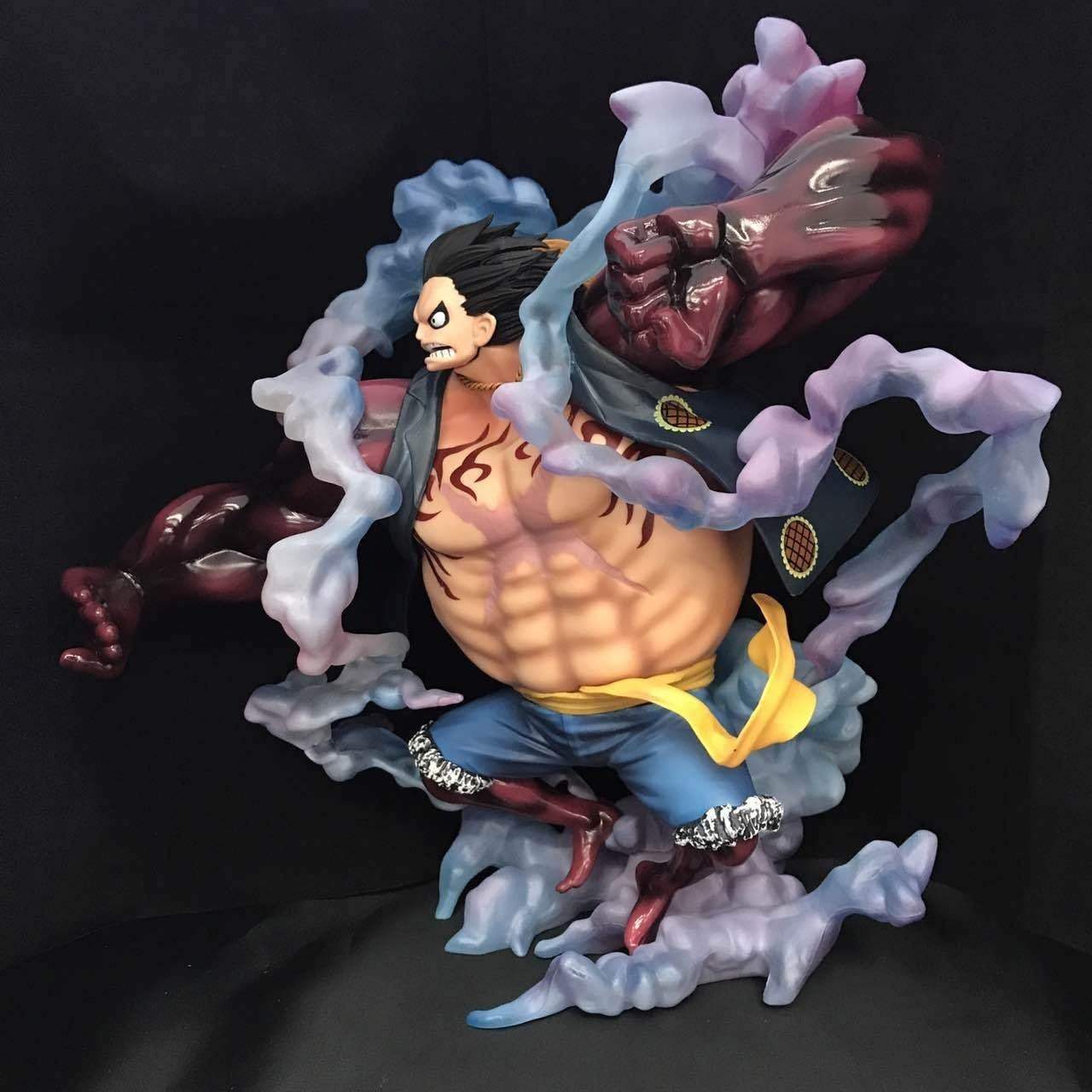 Figurine Luffy<br> Gomu Gomu No King Kong Stickers Mania