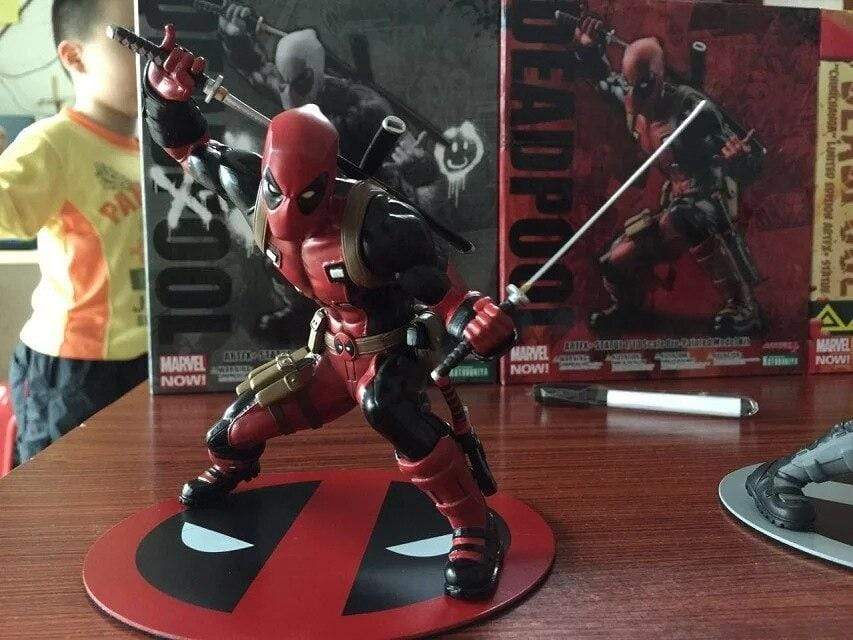 Figurine Marvel Deadpool Stickers Mania