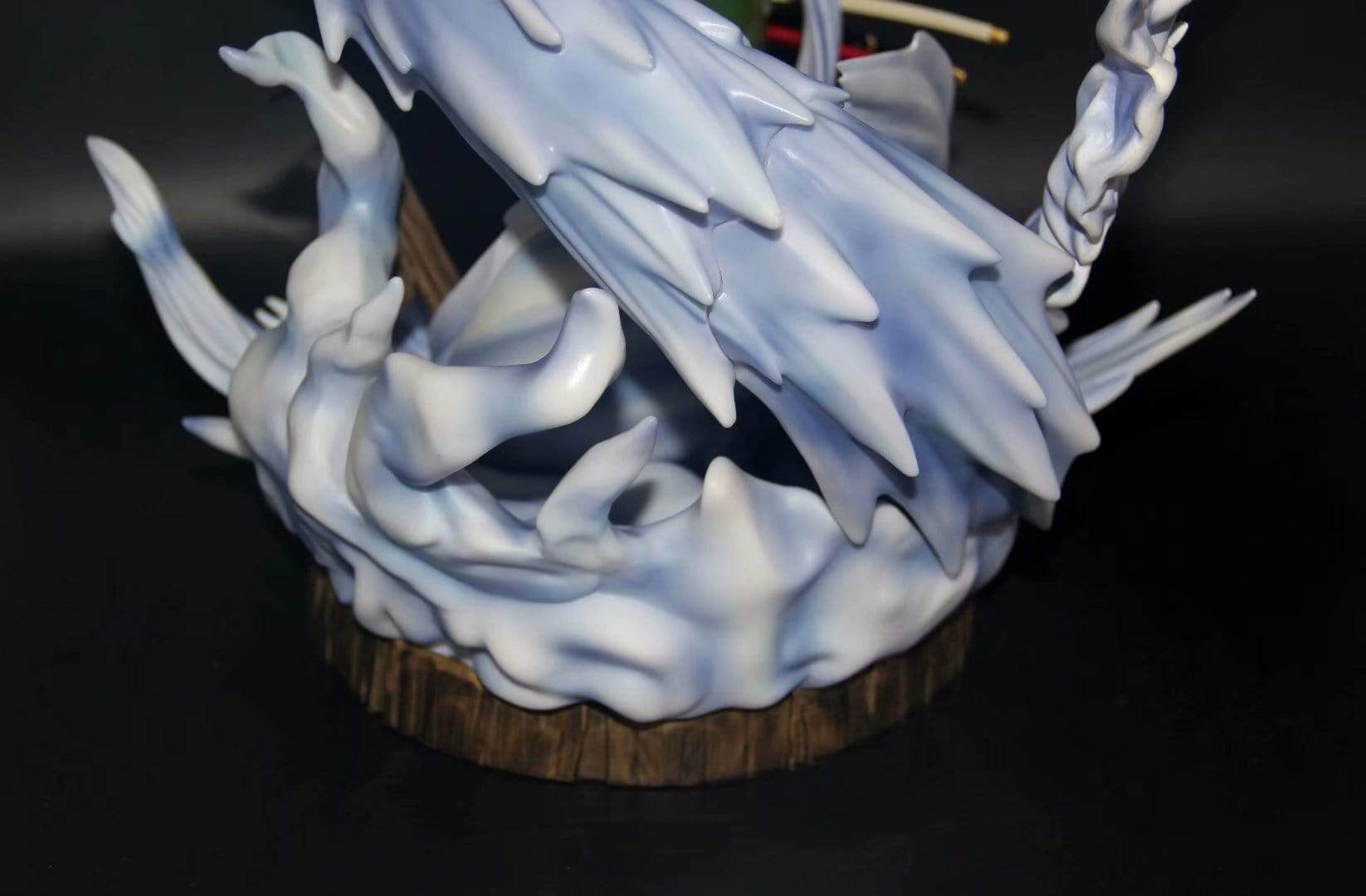 Figurine One Piece Zoro Dragon Stickers Mania
