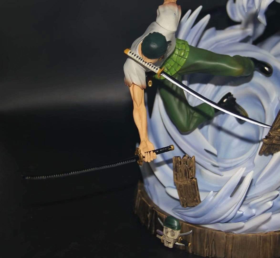 Figurine One Piece Zoro Dragon Stickers Mania