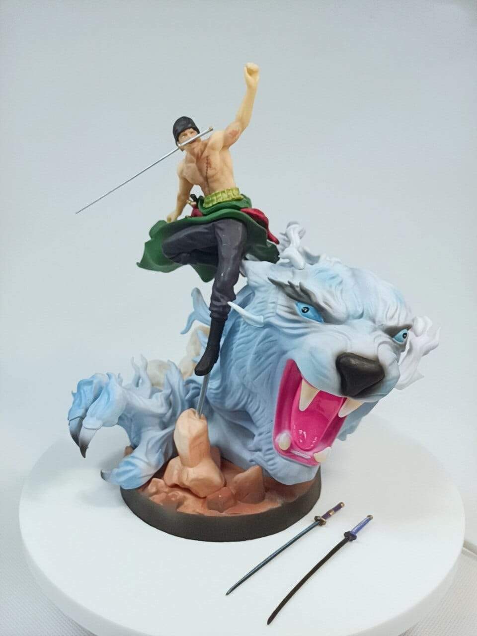 Figurine One Piece Zoro Tigre Stickers Mania