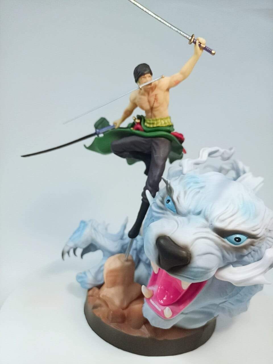 Figurine One Piece Zoro Tigre Stickers Mania
