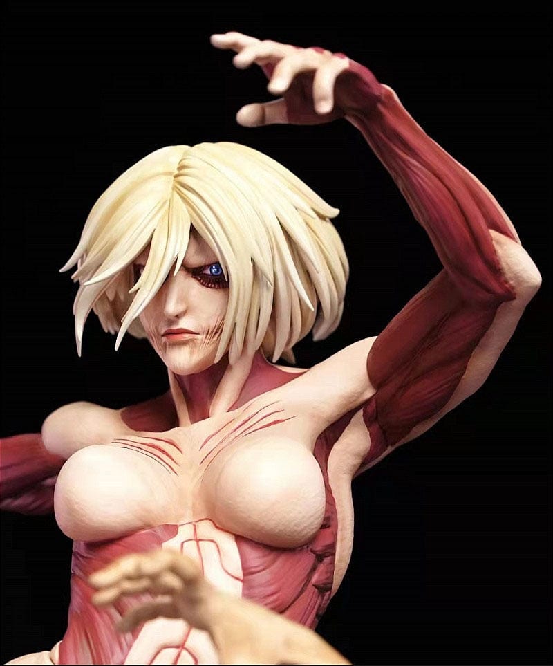 Figurine SNK Collector en Resine Titan Assaillant vs Titan Féminin Stickers Mania