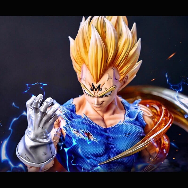 Figurine Collector en Resine Majin Vegeta Stickers Mania