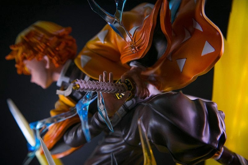 Figurine Édition Limitée en Resine Zenitsu Stickers Mania