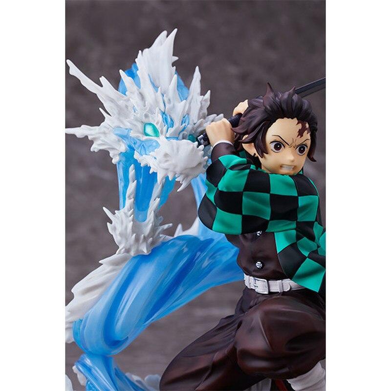 Figurine Tanjiro Dragon d'eau Stickers Mania